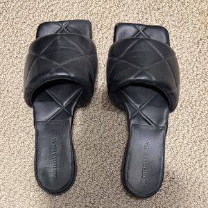 AUTHENTIC Bottega Veneta Black Quilted Sandals